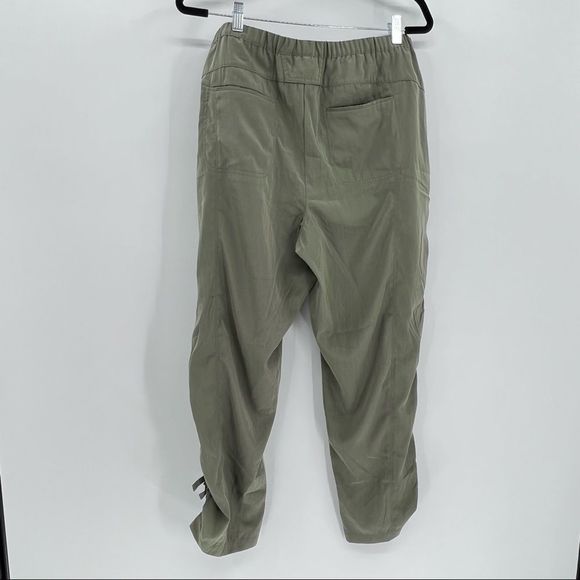 Chico’s Silky Pants with Drawstrings at Ankle sz 2.5 | 14 | L {dd} - Picture 5 of 7